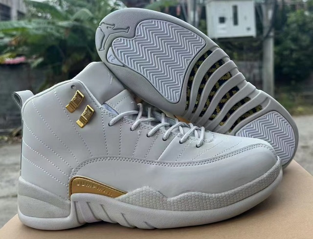 Air Jordan 12 Retro 2025 Phantom